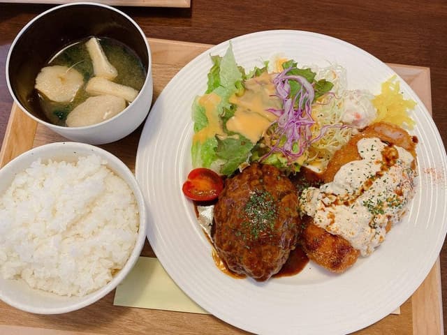 食堂 Eruma - サブ画像1