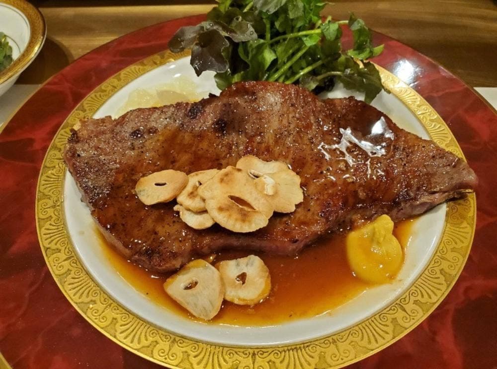 ステーキハウス新吾