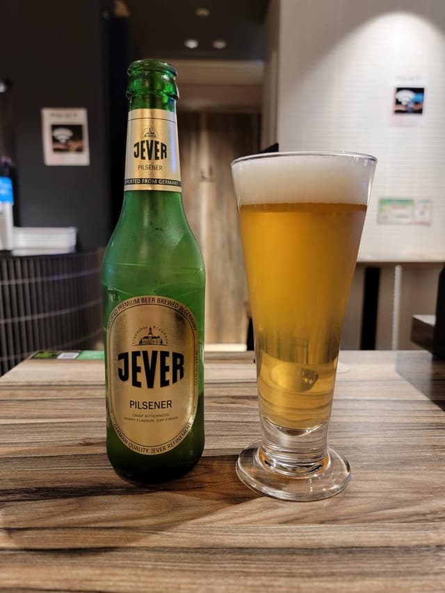 Z BURGER & CRAFT BEER TAP EQUiA北千住店 - サブ画像3