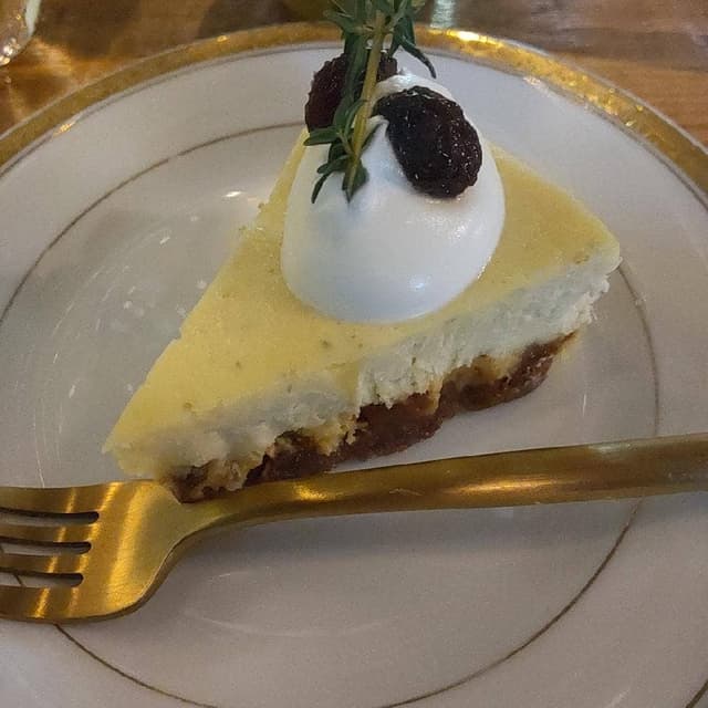 お酒とお菓子と. bijin - サブ画像1