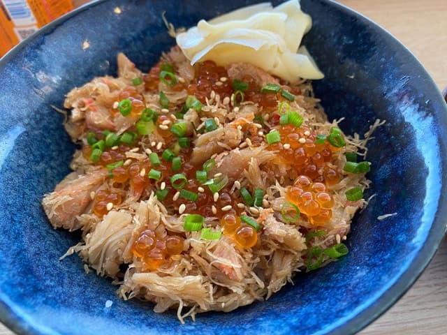 STANDING SUSHI BAR 縁戸 女満別空港店 - サブ画像3
