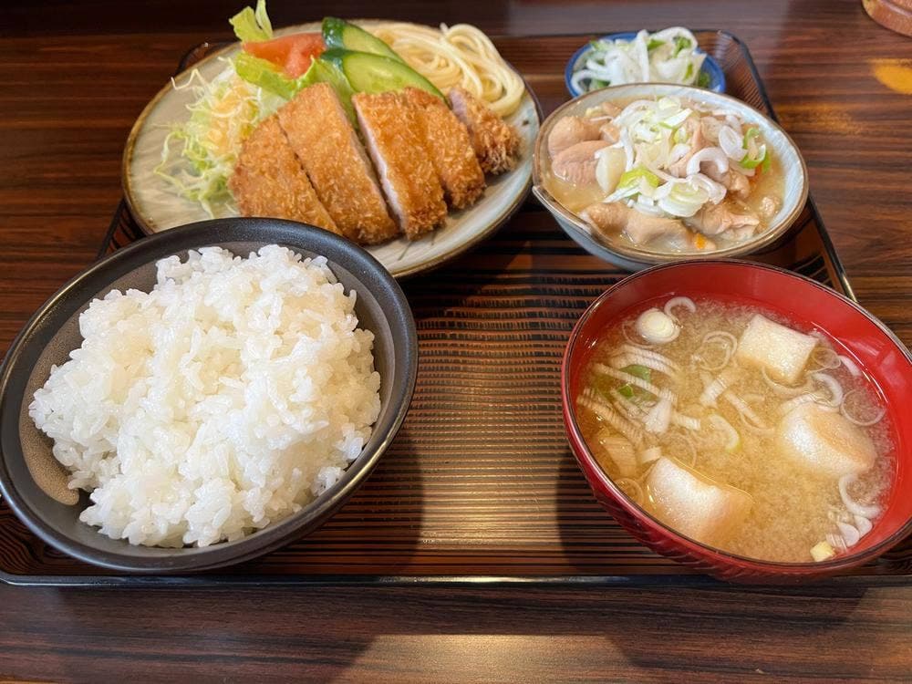 とんかつ高野