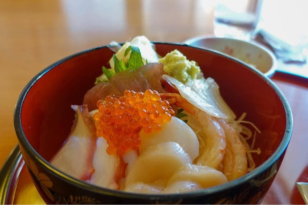 どんぶり屋 DONDON
