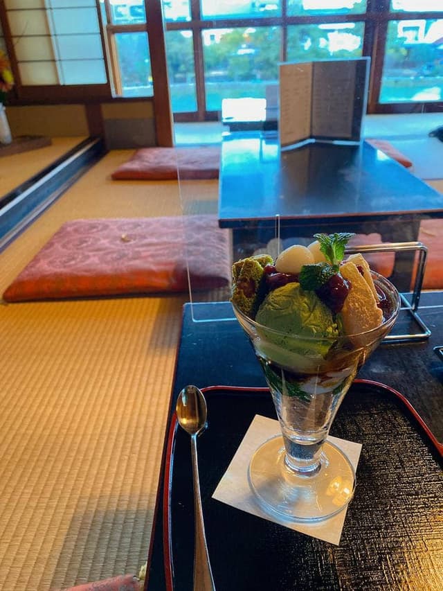 猿沢池畔 柳茶屋 - サブ画像2