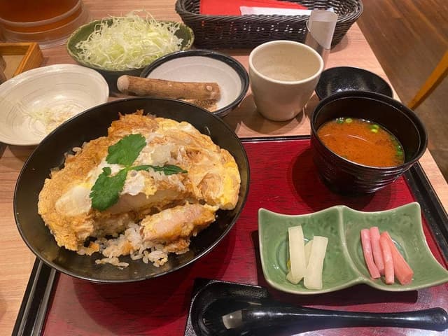 とんかつ新宿さぼてん みなとみらい東急スクエア店 - サブ画像1