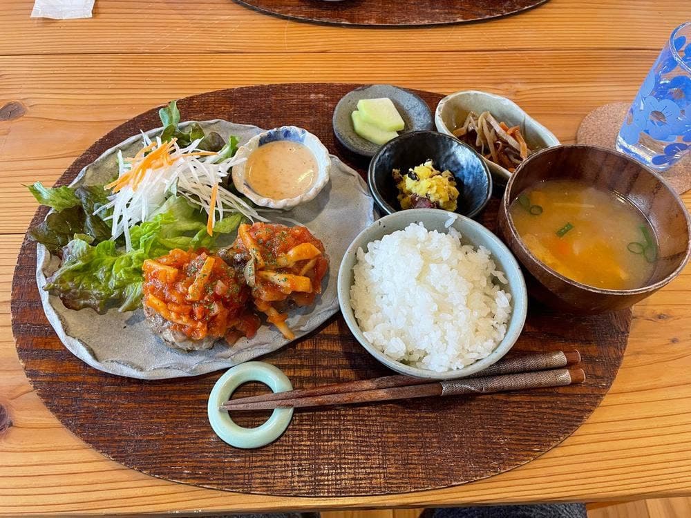 キテハ食堂