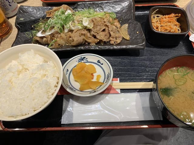 目利きの銀次 飯田橋五差路交差点前店 - サブ画像1