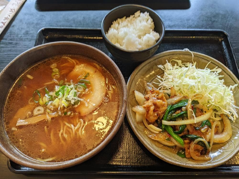 中華ファミリーレストラン 五味八珍 湖西店