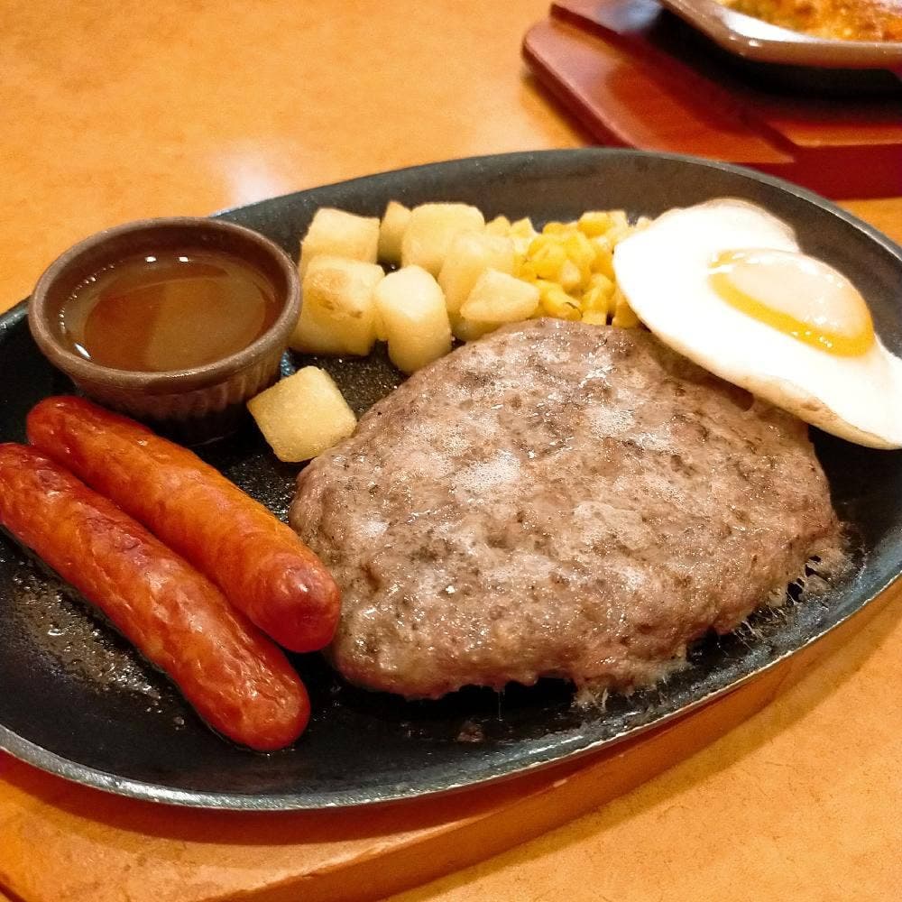 サイゼリヤ イオン小牧店