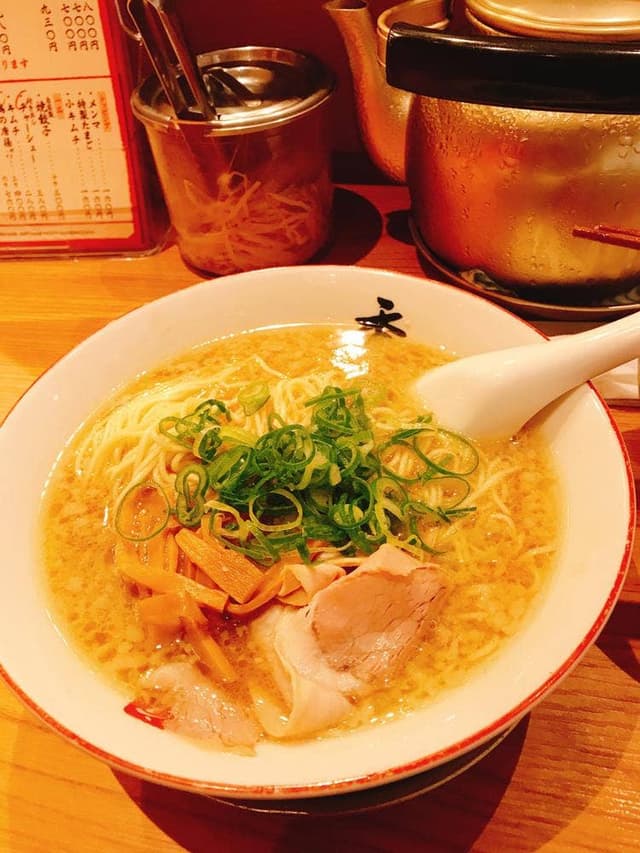 元祖熟成細麺 香来 宮崎ナナイロ店 - サブ画像1
