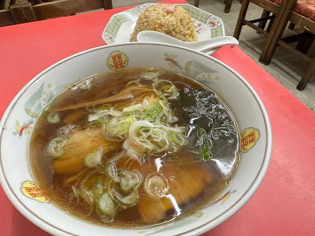 ラーメン 赤のれん - サブ画像1