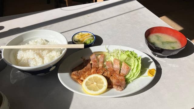 新富食堂 - サブ画像1