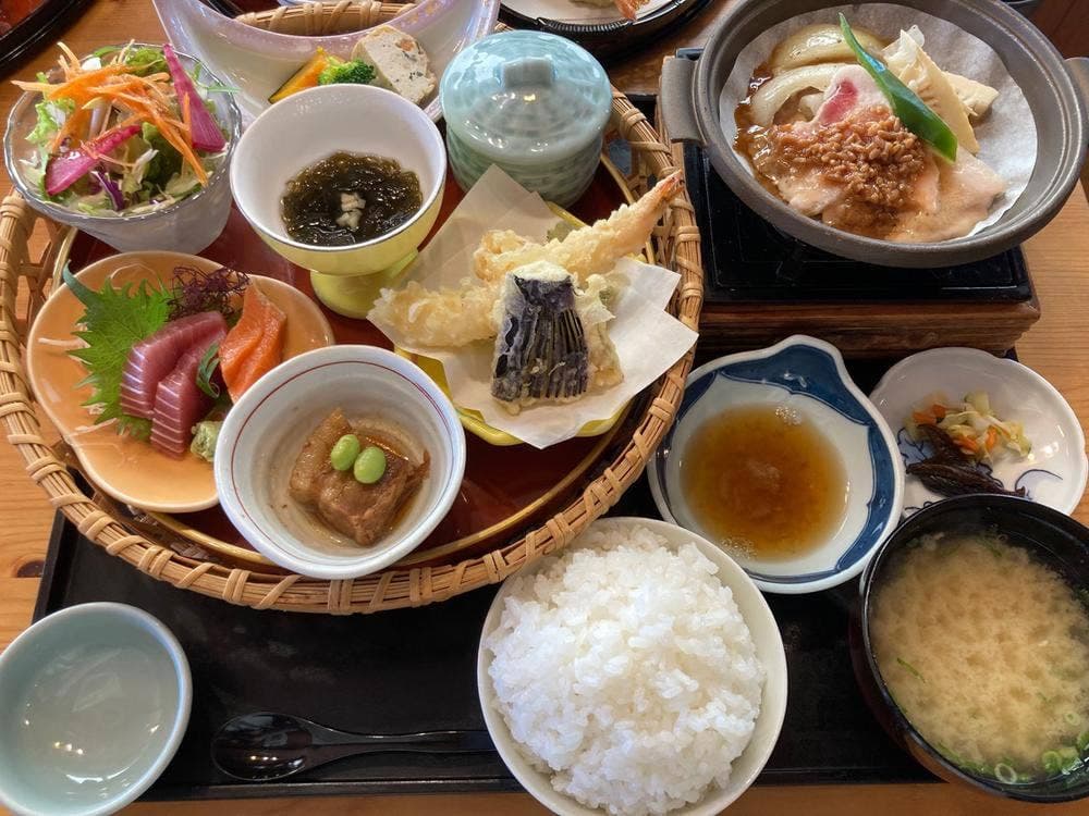 海鮮うまいもんや京らぎ