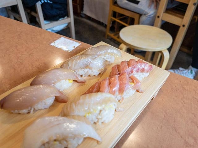 勝浦 すし食堂 のだちゃん - サブ画像1