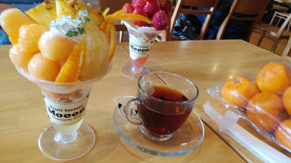 フルーツファクトリー モーン 大手町店