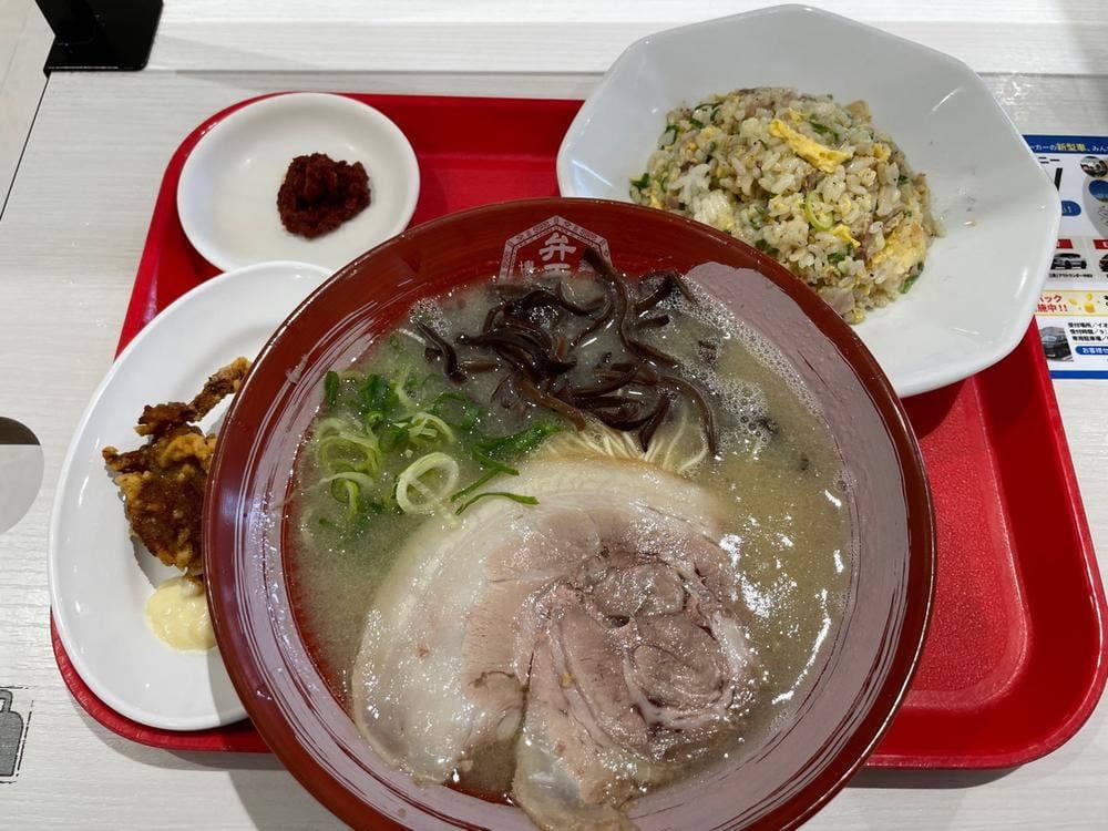 麵屋 博多 弁天堂 イオンモール甲府昭和店