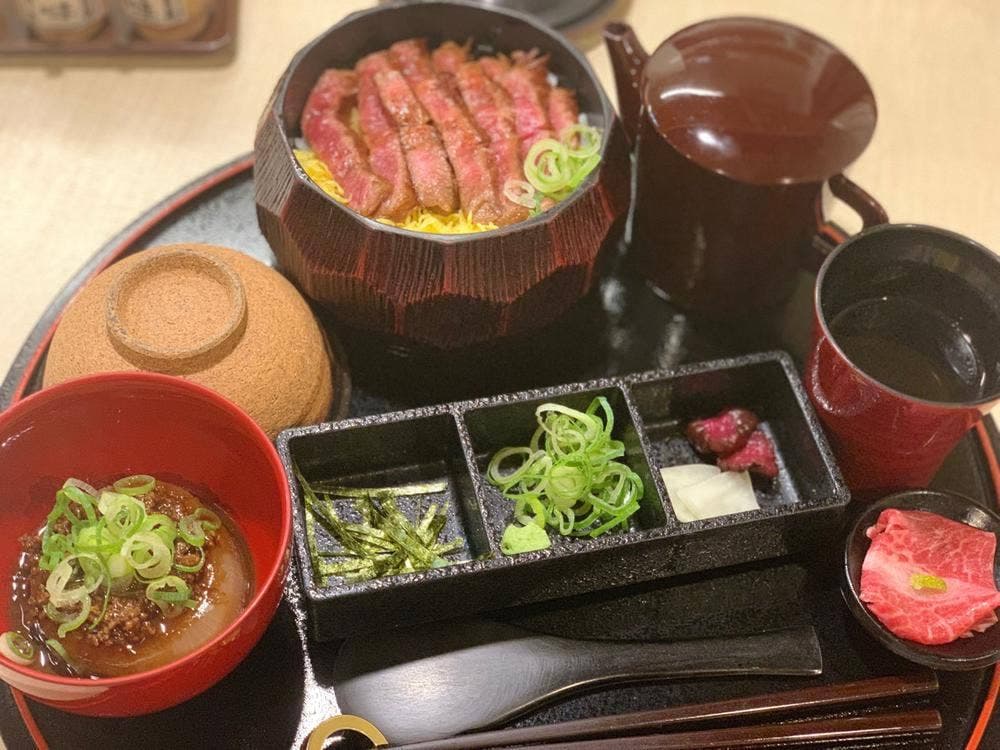 肉まぶし専門店 稀