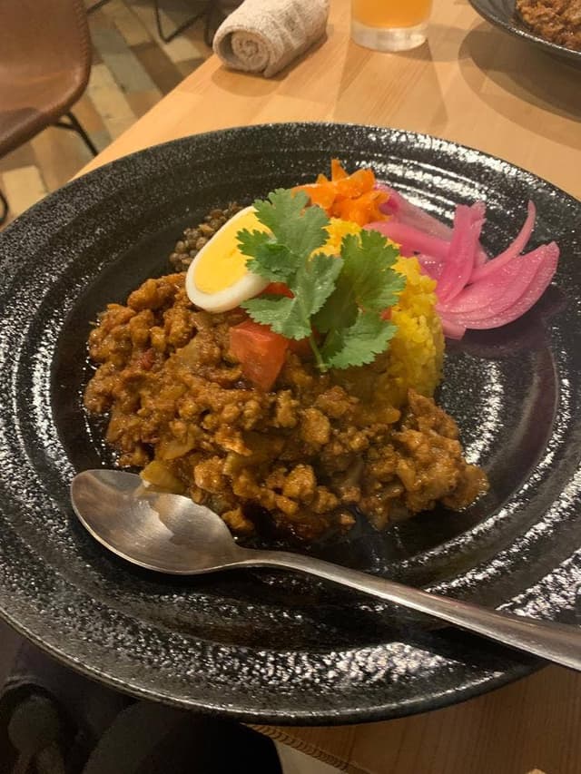 スパイスとお酒Uhkha 博多店 - サブ画像1