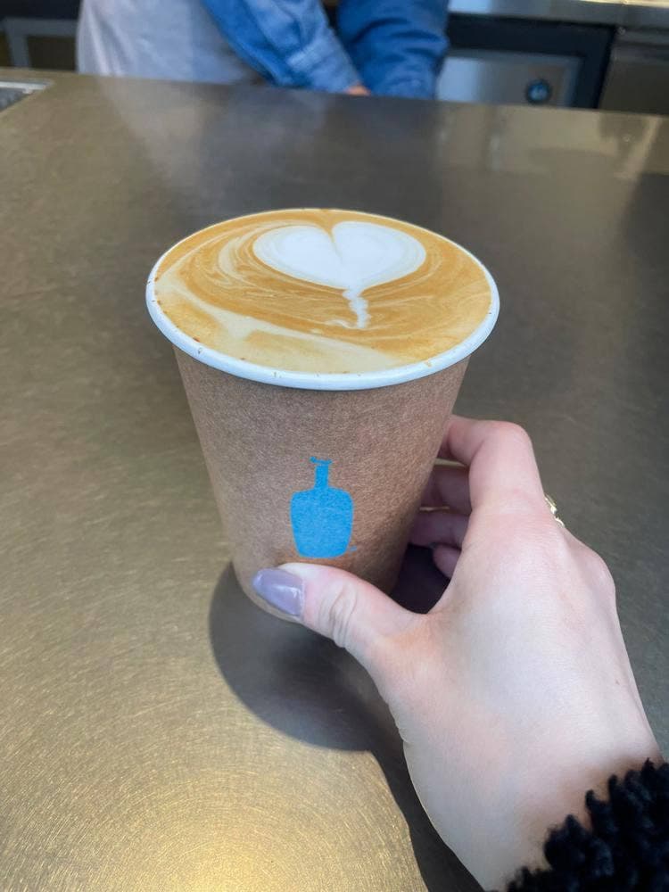 ブルーボトルコーヒー NEWoMan YOKOHAMA カフェスタンド