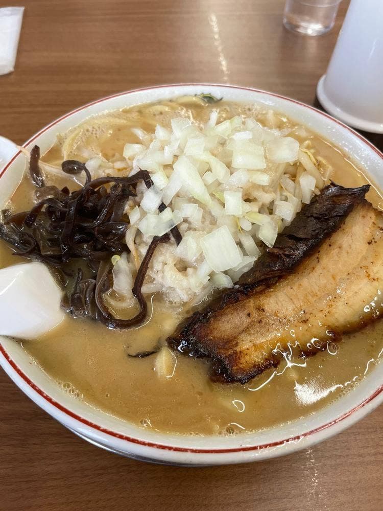 ガッツリ食堂 ドカメン