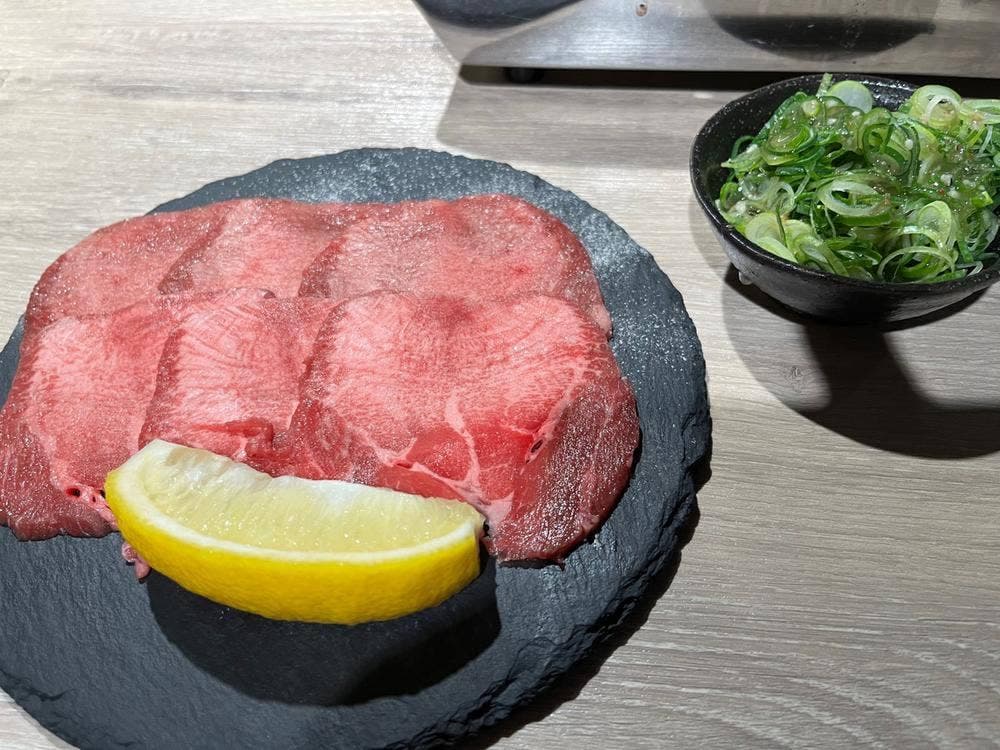 近江牛ホルモン焼肉 カメチク 石山店