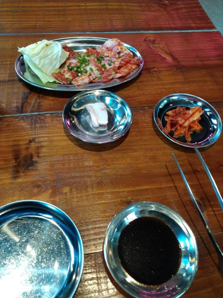 炭火焼肉 ほむら庵