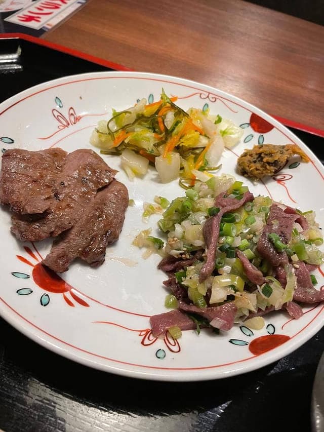 牛たん焼き 仙台辺見 相模大野店 - サブ画像1