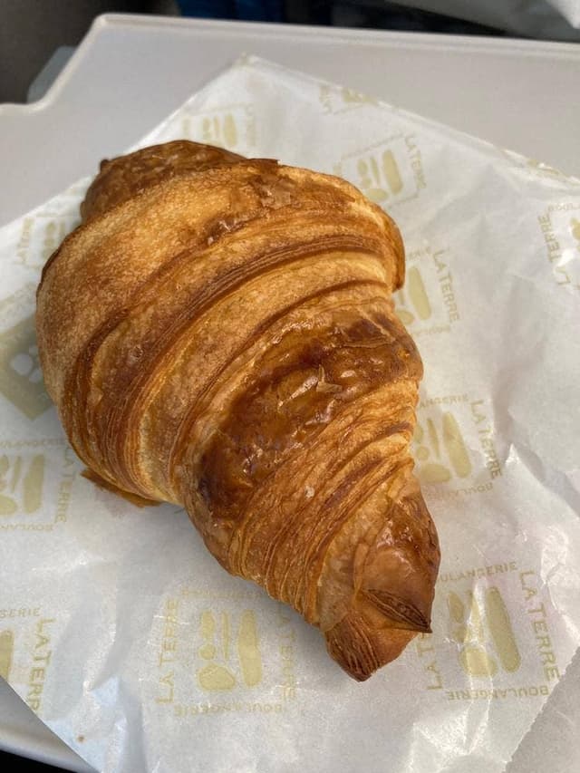 ブーランジェリー ラ・テール 東京駅京葉ストリート店 - サブ画像2