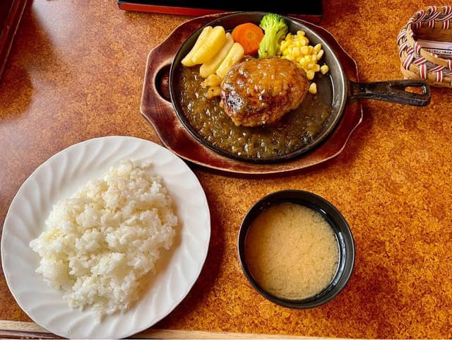 談話室杉の樹 - サブ画像1