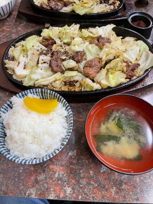 博多鉄板焼肉 まんぷく亭 - サブ画像3