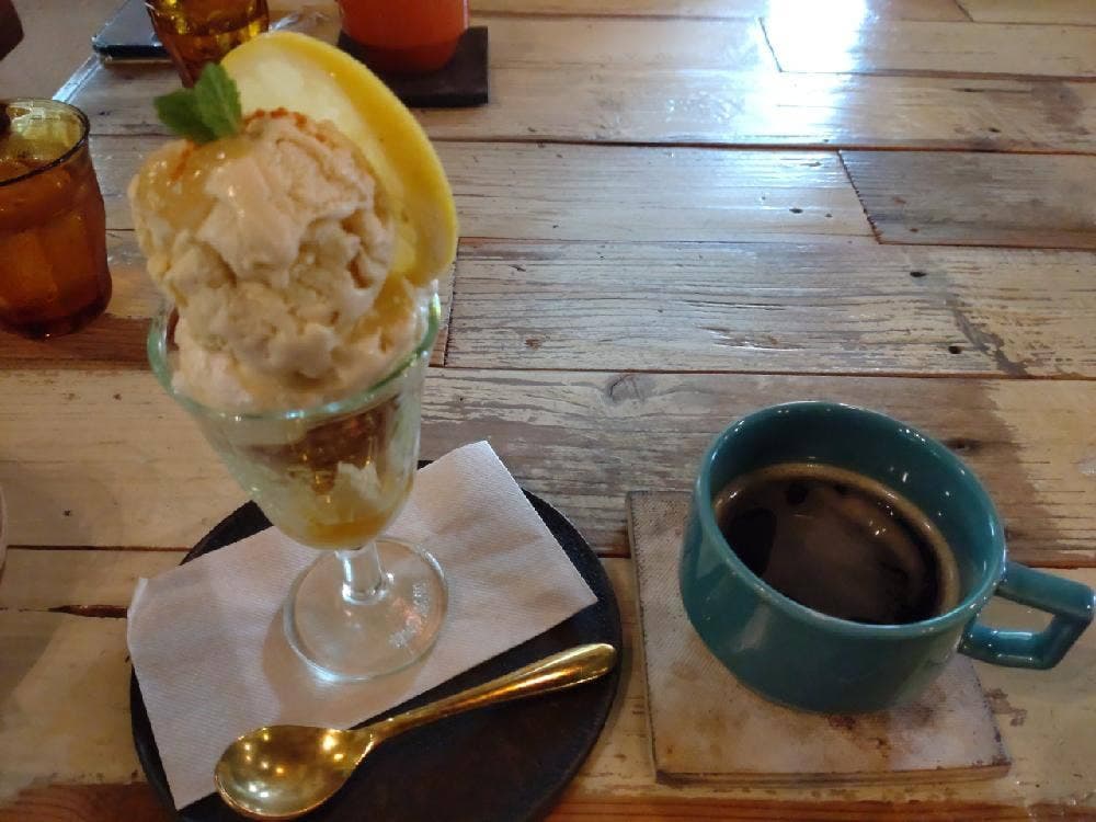 CALiN カフェ+ザッカ