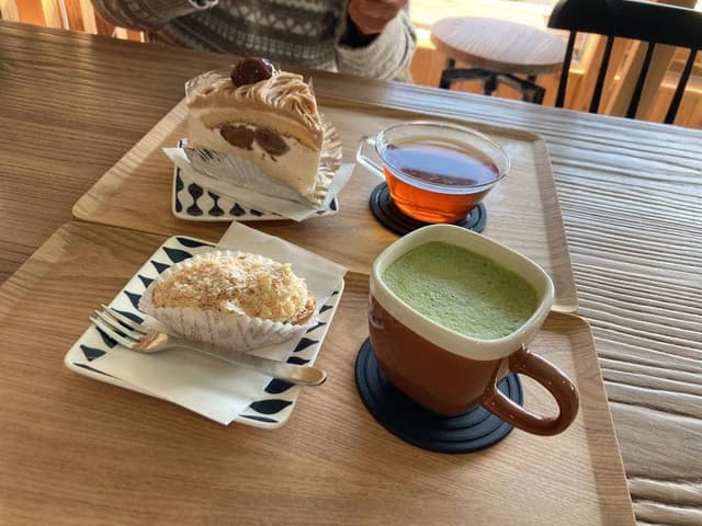 パーラー山と田んぼ - サブ画像1