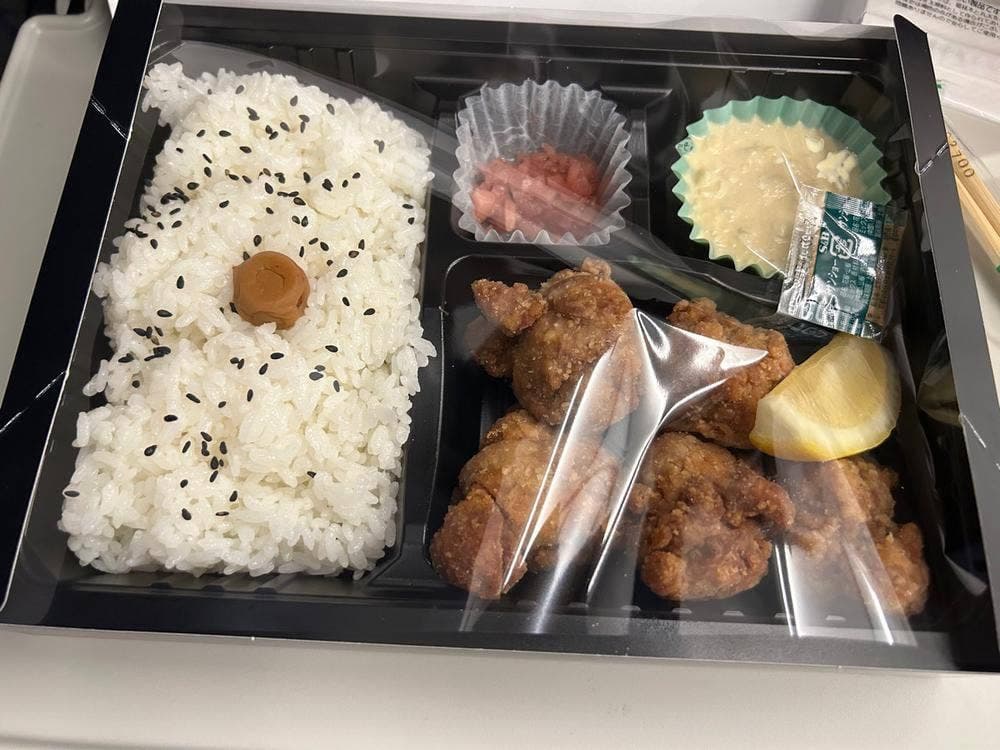 品川宿 駅弁屋・品川1号売店