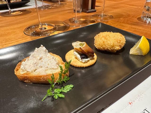 ワイン美食屋 とらぬ狸 - サブ画像3