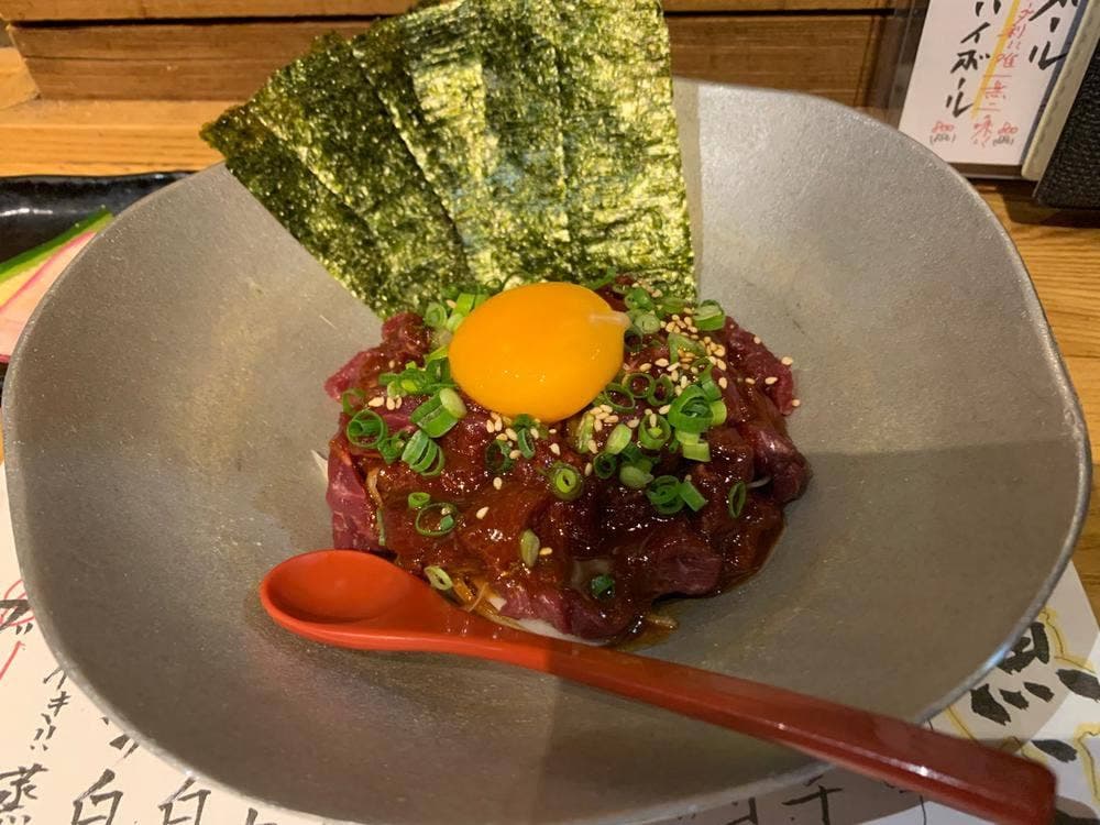鶏と魚と炭火焼き 燈