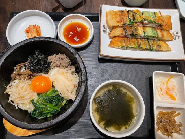 妻家房 名古屋ラシック店 - サブ画像1