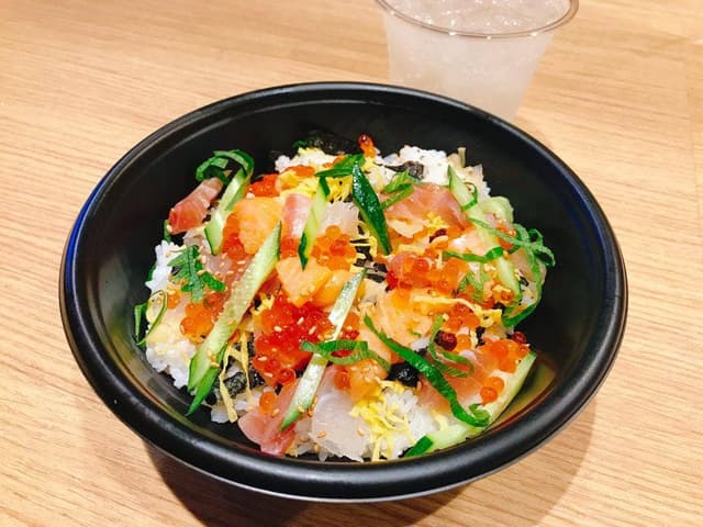 濱焼北海道魚萬 おもろまち駅前店 - サブ画像1