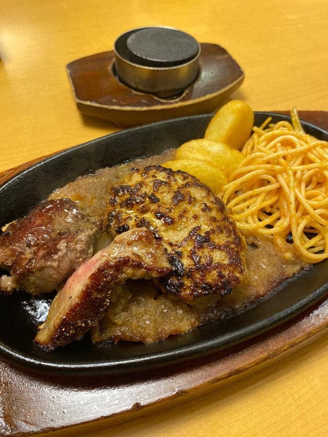 ステーキ宮 東大宮店 - サブ画像1