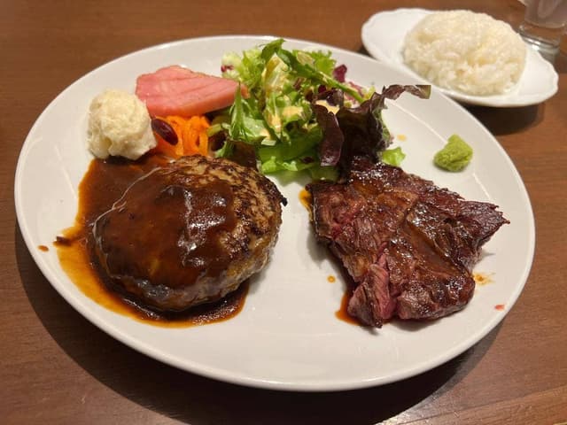 和牛ハンバーグ＆ステーキ 肉屋 格之進 F - サブ画像3
