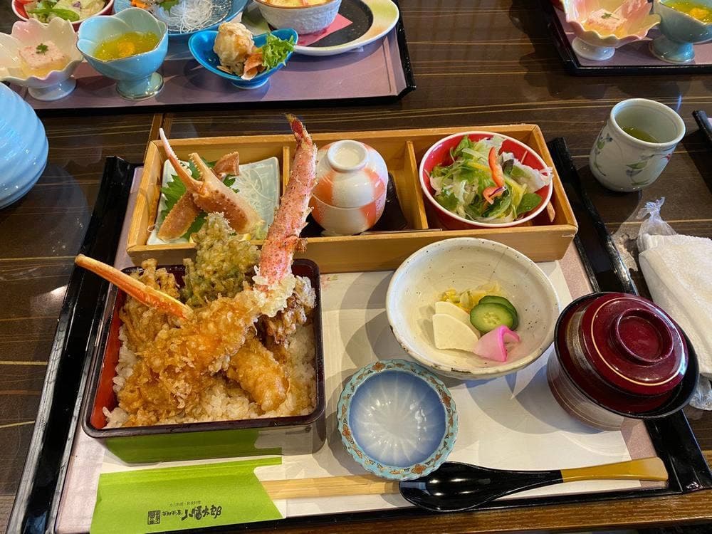 海鮮茶屋 八幡太郎