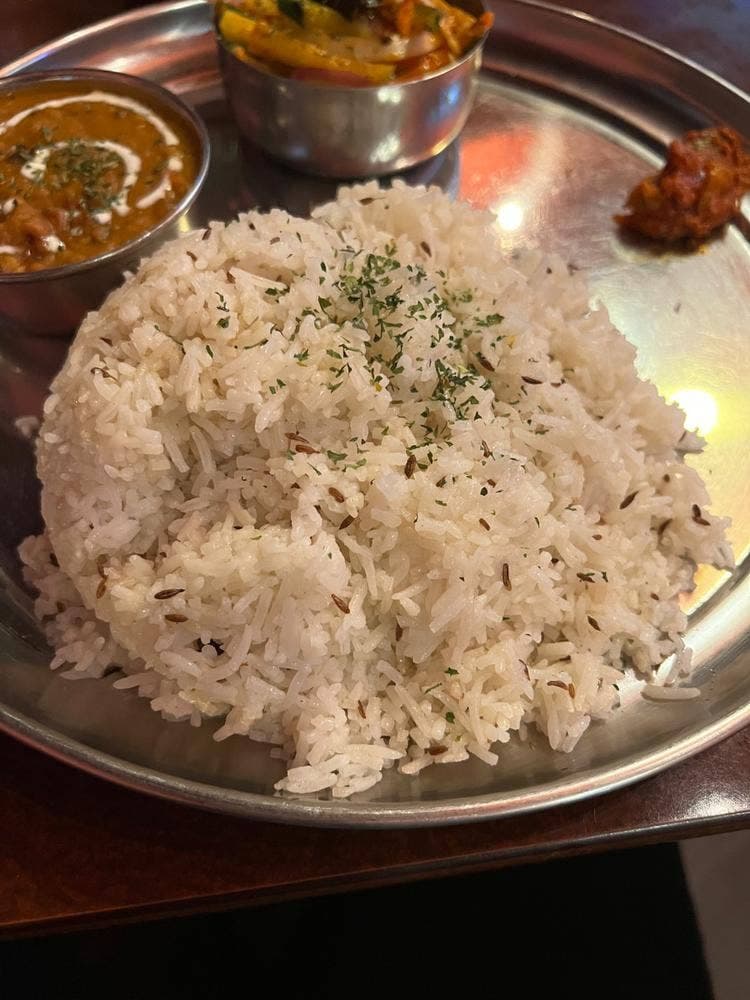 HARIKALA KITCHEN 西神田店