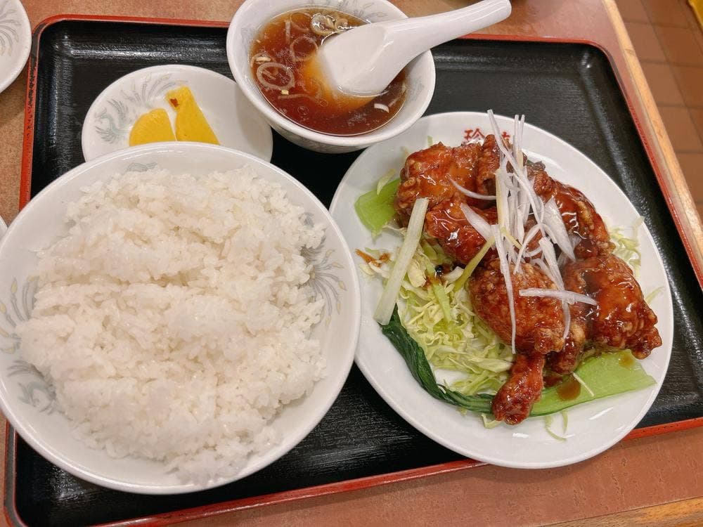 珍來 谷塚駅前店