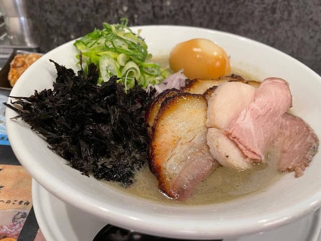 煮干らあめん じんべえ - サブ画像3