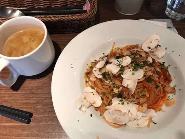 カフェアンドダイニング ヌリカベ - サブ画像3