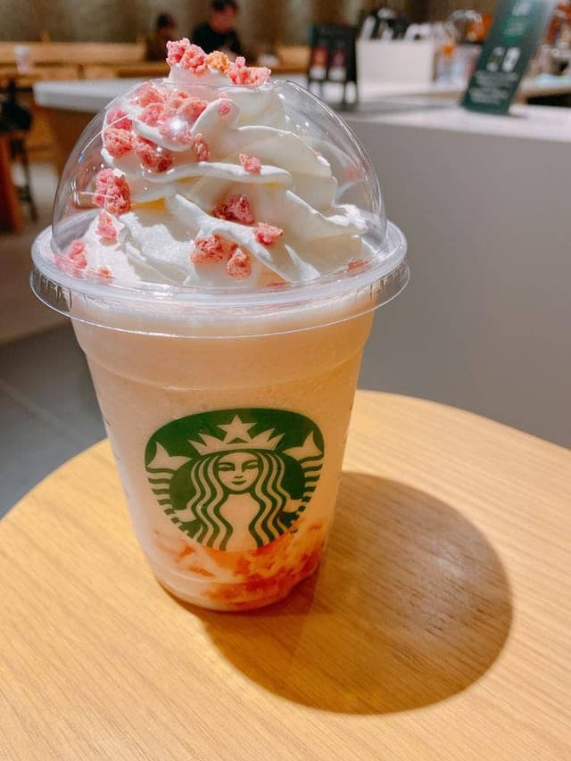 スターバックス コーヒー 東京ミッドタウン八重洲店 - サブ画像3