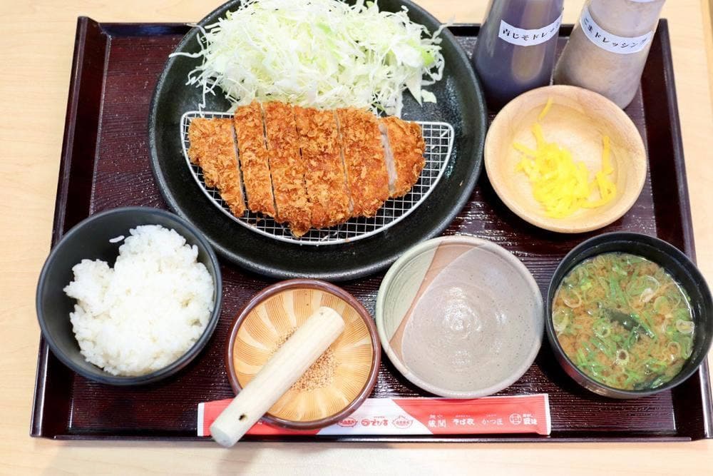 和話 アイモール三好店
