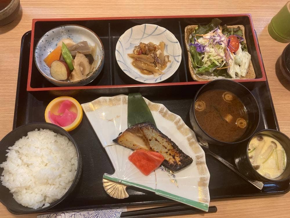 うたげや 萬蔵