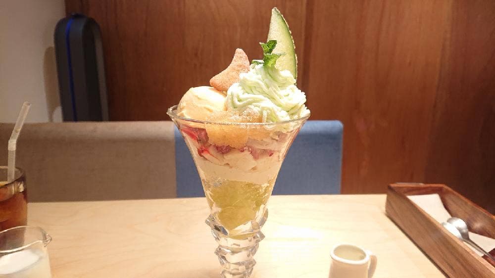 果房 メロンとロマン