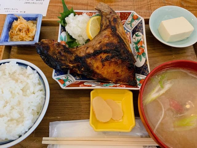 かねまつ食堂 - サブ画像2