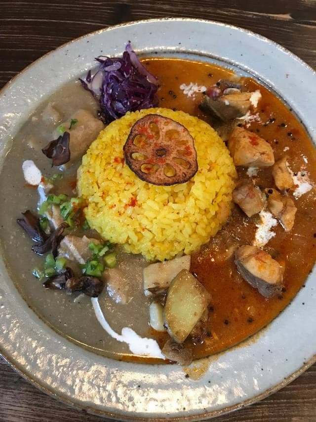 スパイスカレー 旅人の木 - サブ画像1